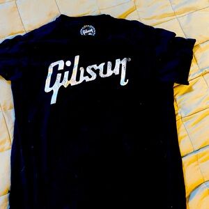 Size large Gibson black t shirt